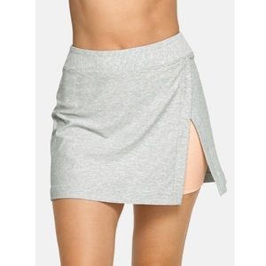 🎾 Outdoor Voices–Court Skort 🌸